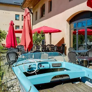 3* Hotel Sure By Western Annecy